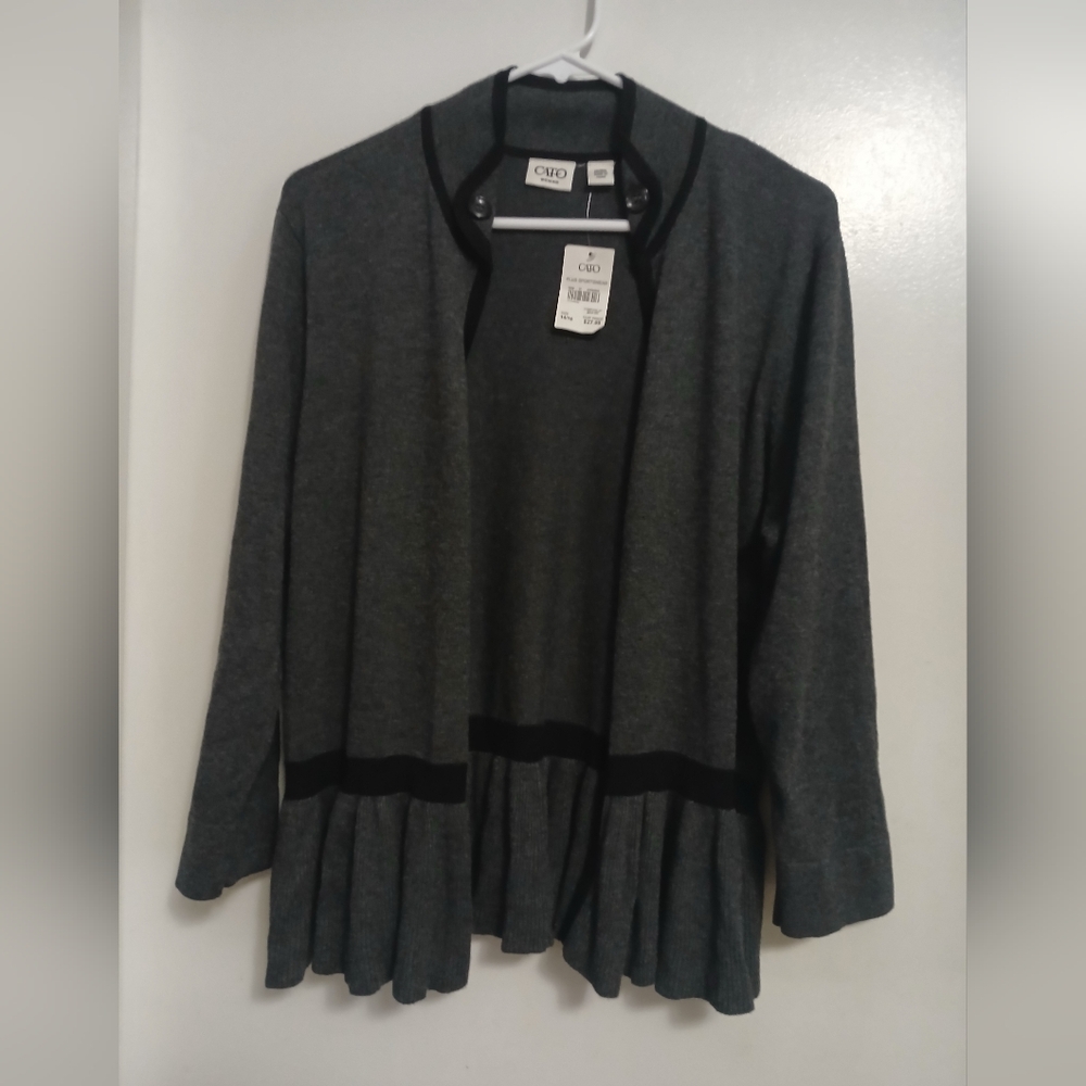 Cato Woman Sportswear Ruffled Open Cardigan Gray Black Outline Sweater Size14/16